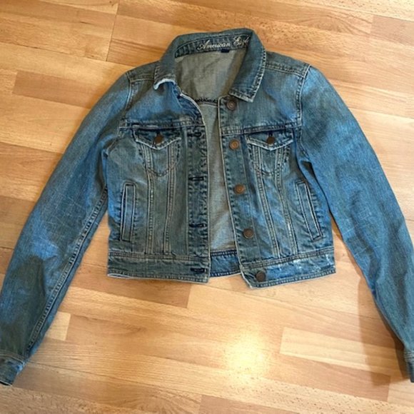 American eagle vintage jean jacket - Picture 2 of 2